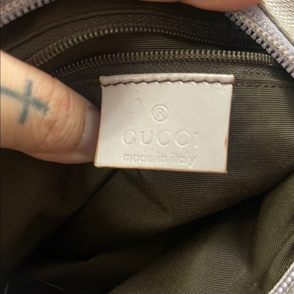 Gucci Lavender Shoulder Bag - Picture 9 of 12